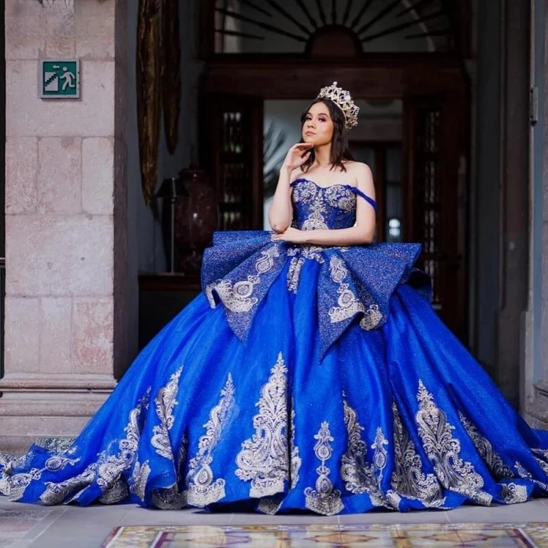 Vestido De baile De quinceañera con volantes, traje azul real De cristal, hombros descubiertos, apliques De encaje, corsé, 15 Años