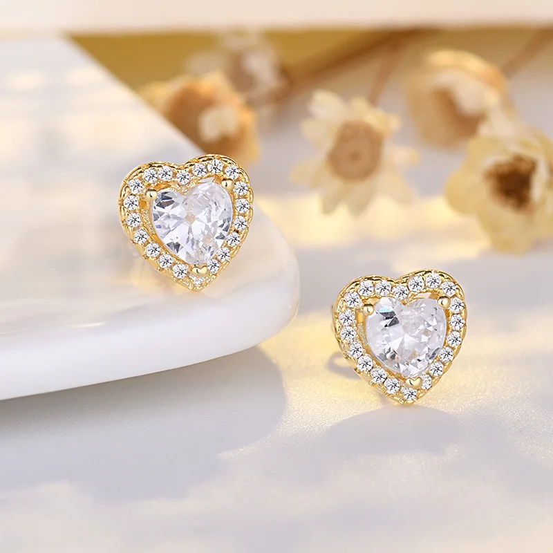 

Retro Heart-shaped Silver Earring Set with Zircon Fashion 14K Gold Ear Luxury Earrings for Women Wedding Valentine's Day Gift
