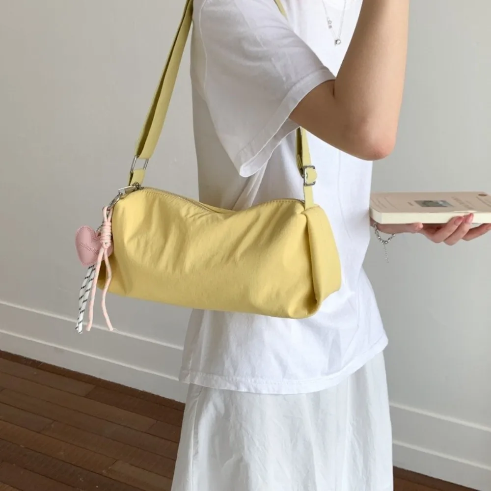 

Trendy Solid Color Nylon Shoulder Bags Leisure Y2k Boston Underarm Bag Casual Versatile Women's Handbag Girls