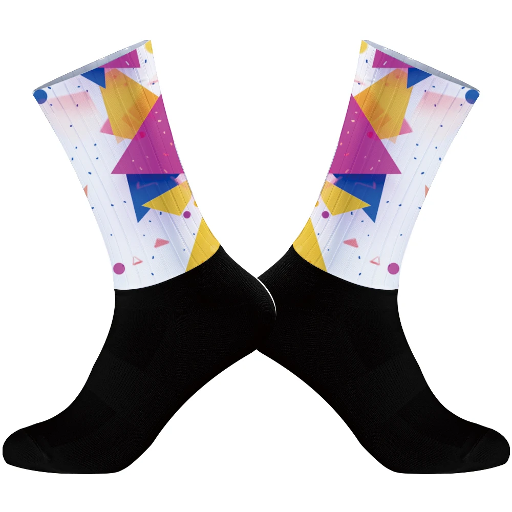 Chaussettes de cyclisme coordonnantes pour hommes et femmes, chaussettes de vélo, chaussettes de sport non ald, été, nouveau, 2024