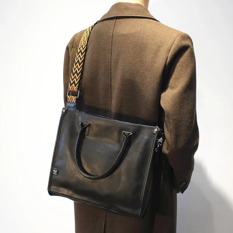 Casual Large Capacity Single Shoulder Bag for Men Trendy Street Style Commuter Briefcase Handbag Motorcycle Element Soft PU