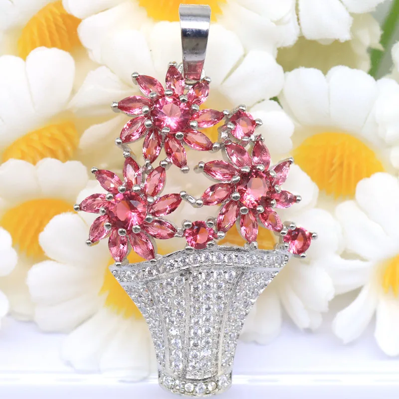 

Купите 4, получите 1 бесплатно: Серебряный кулон с фианитами (44x26 мм) в виде цитрина, фиолетового танзанита, аквамарина, перидота, аметиста, розового турмалина.