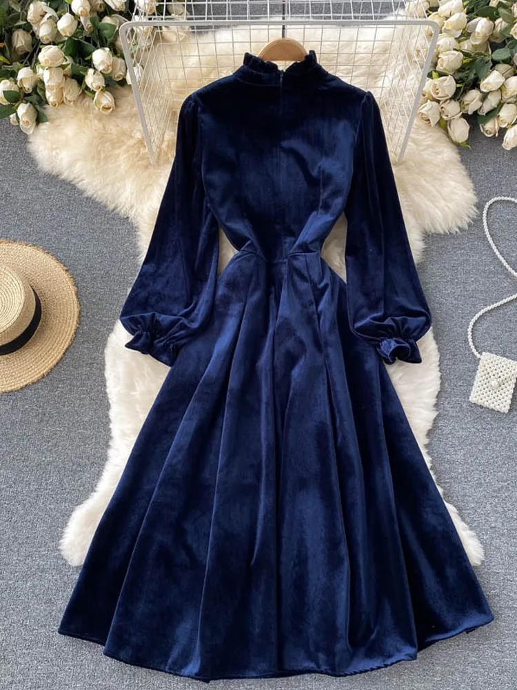 New Fashion Winter Autumn Warm Elegant Velvet Dress Women Vintage Thick Slim Party Dress Lartern Sleeve Lady Casual Dress Rober