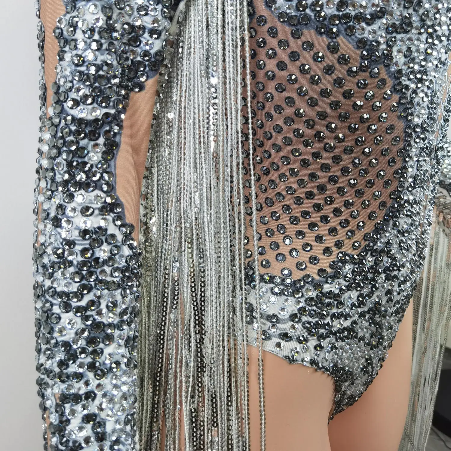 Sexy Kwastje Rhinestone Stage Bodysuit Vrouwen Nachtclub Crystal Stretch Skinny Bodysuit Pole Pomper Turnpakje Vrouw X2104001