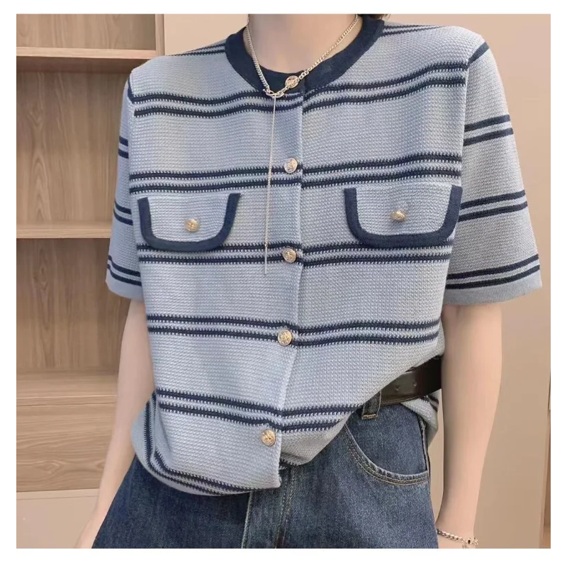 

Fashionable Contrasting Striped Short-sleeved Ice Silk Knitted Cardigan Women's Round Neck Top