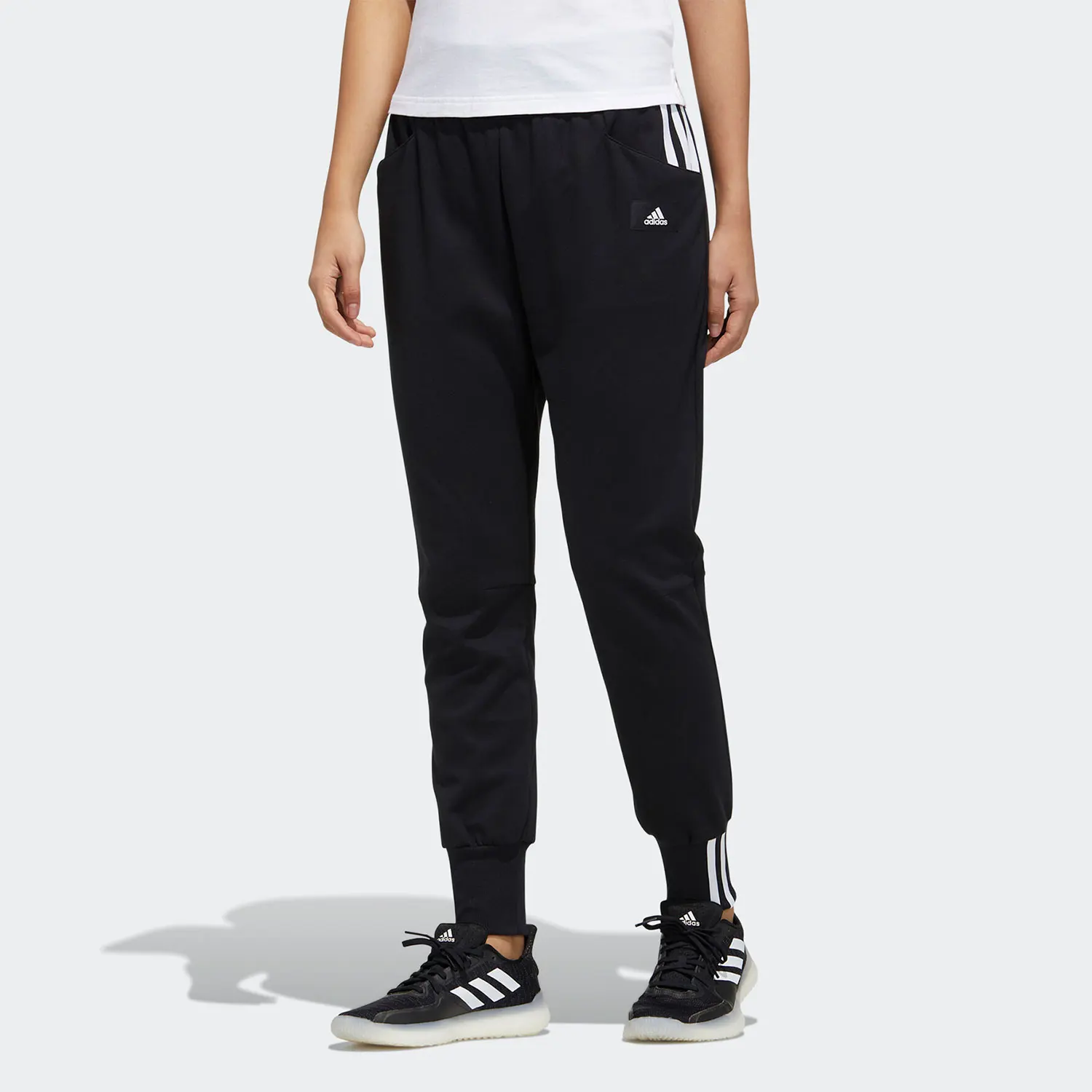 

Adidas Genuine New Season Women's Sports Regular Breathable Tapered Pants GP0697