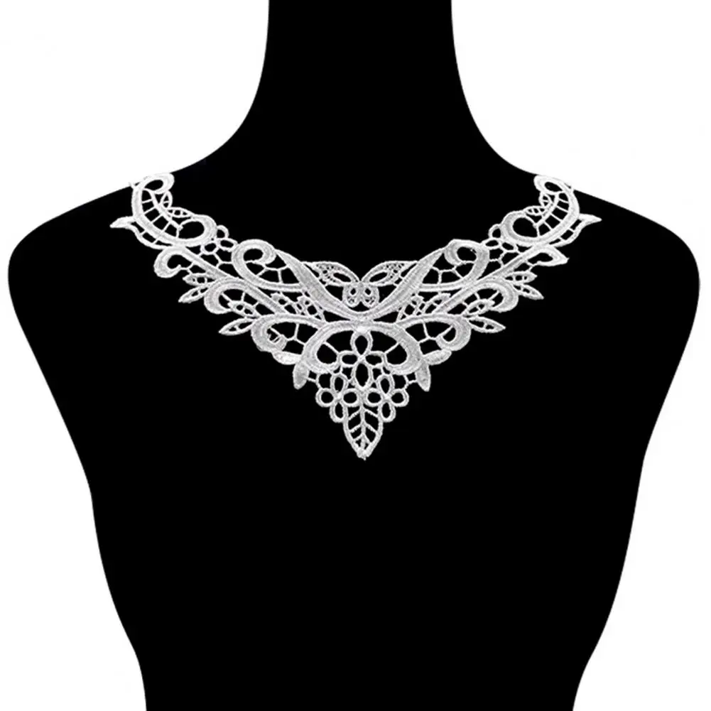 Collar de encaje bordado con cuello en V elegante con mariposa para disfraces de costura Diy, escote de encaje bordado para boda