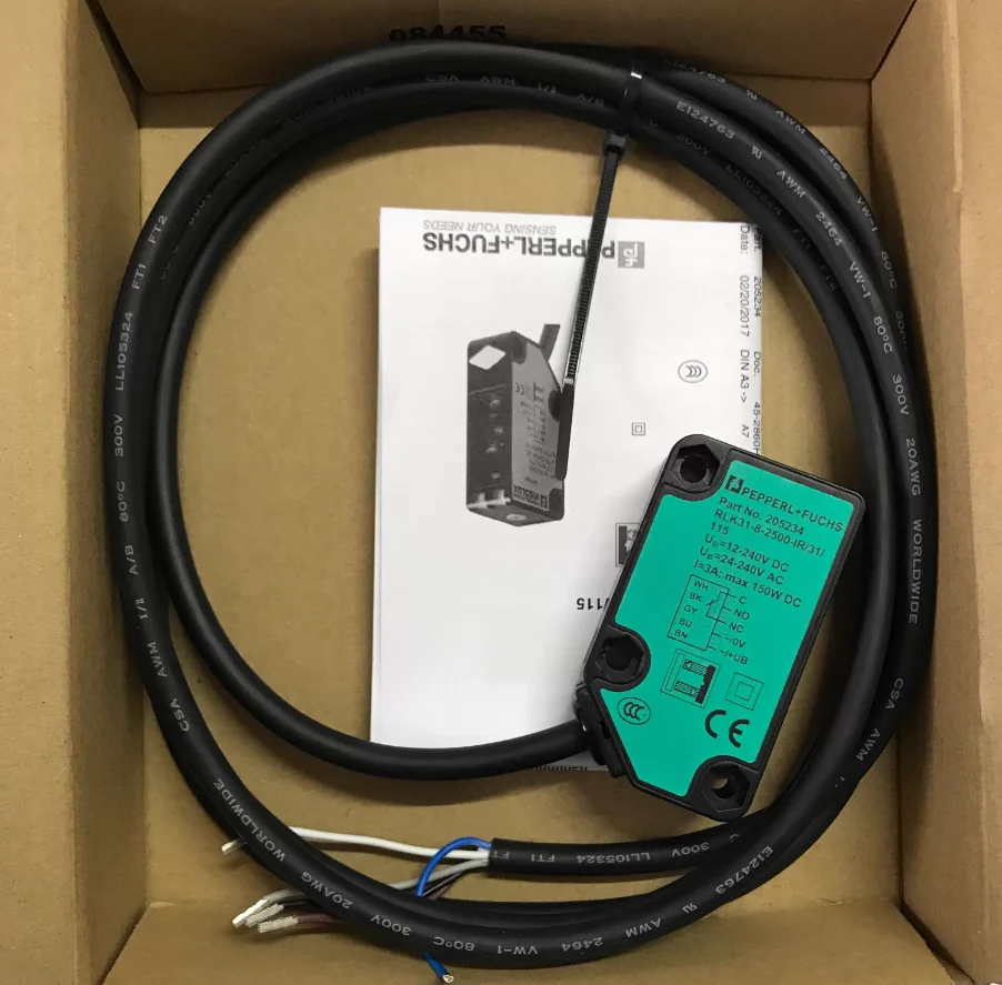 

PEPPERL+FUCHS Photoelectric sensor RLK31-8-2500-IR/31/115