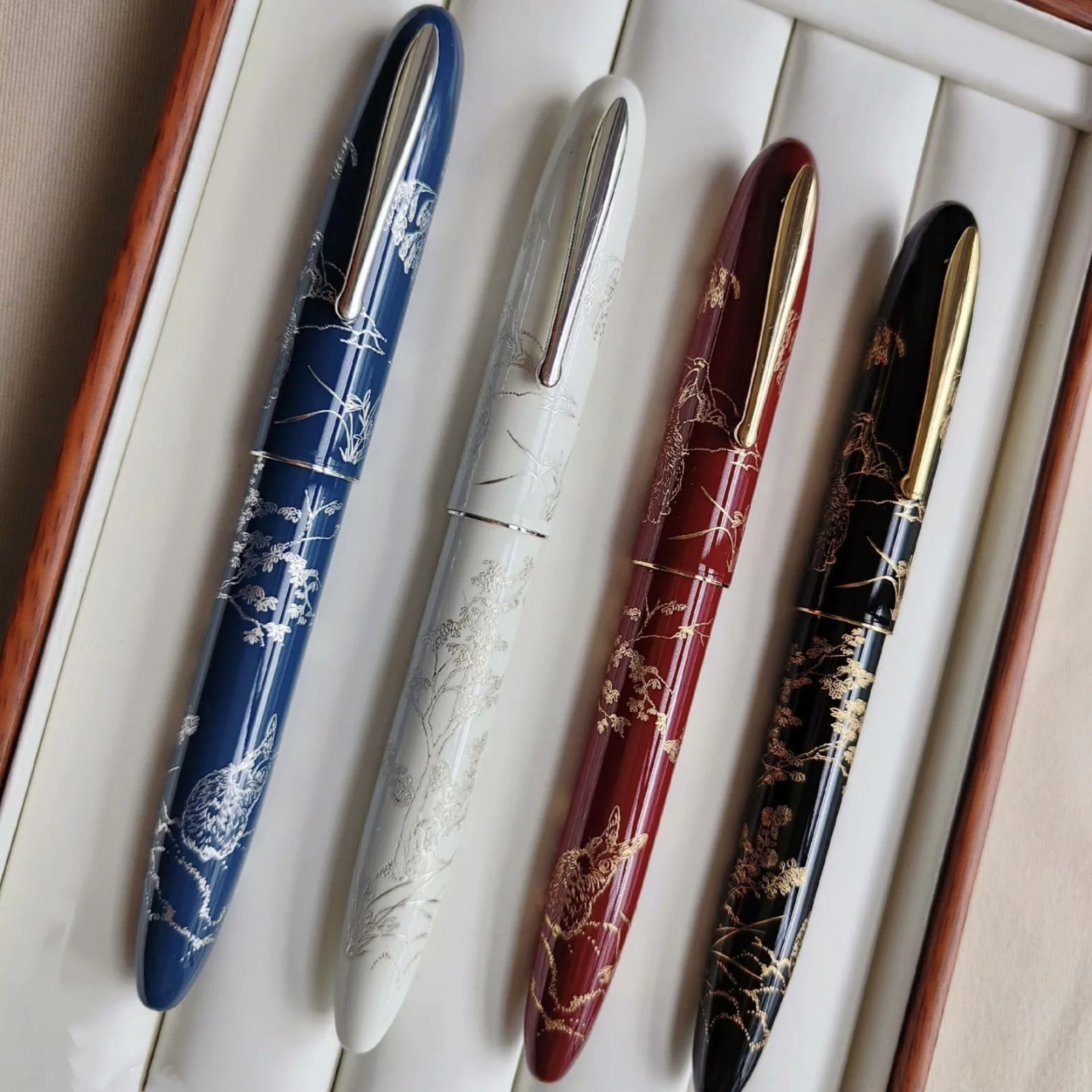 4 Colors Hongdian N23 Fountain Pen EF/ Long Knife Medium Nib, Rabbit Year Limited Carving Writing Gift Pen