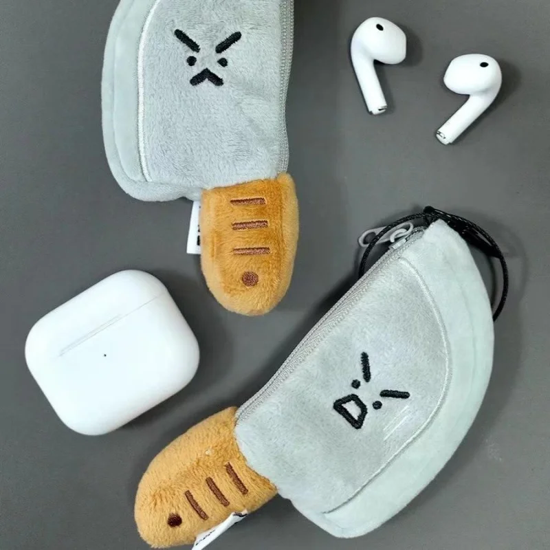 Lustige tragbare Ohrhörer Fall Plüsch Schlüsselanhänger Messer Ausdruck Autoschlüssel Aufbewahrungstasche Handy Zubehör Organizer Rucksack Anhänger – Detail 2