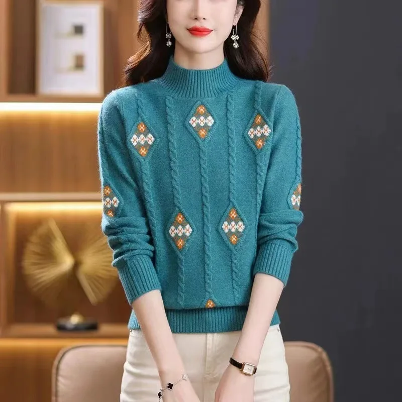 Embroidered Pullover Female Autumn Winter 2025New Semi-turtle Neck Sweater Women Loose Coat Fashion Knitwear Bottoming Shirt Top