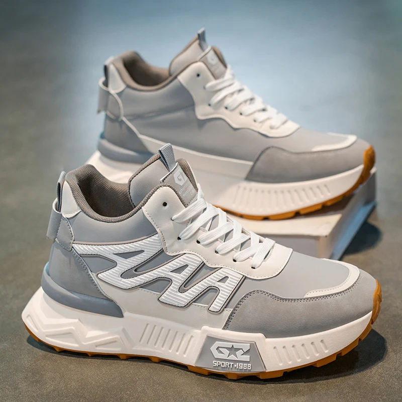 سميكة وحيد الاتجاه 2025 جديد الخريف الأحذية الجديدة للرجال موضة أحذية رياضية الذكور الانزلاق على رجل أحذية رياضية كاجوال في الهواء الطلق الراحة الدانتيل