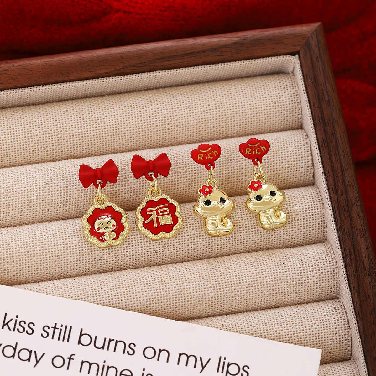 

Red Little Lion Bell Pendant Earrings Women Aretes Para Mujer Items Gift New Year Festive Jewelry Gifts