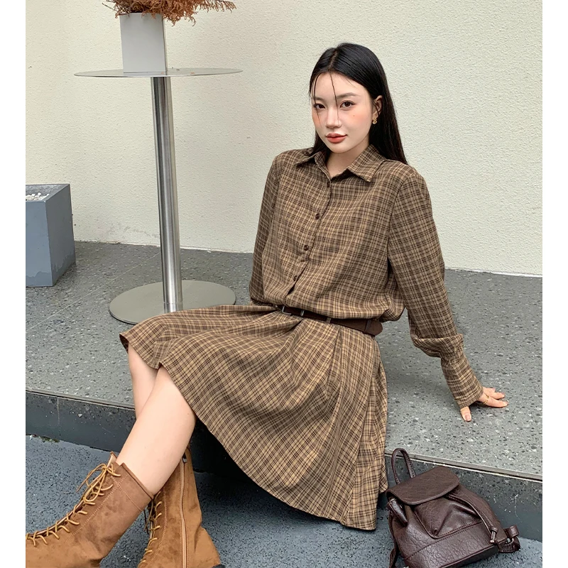 Abito camicia vintage casual coreano primavera autunno Abito corto scozzese a maniche lunghe con colletto da donna Abbigliamento progettato da strada