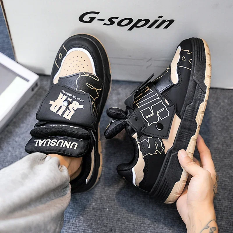 2024 New Youth Fashion Versatile Niche Trend Fashion Low Top Comfortable Casual Sports Bread Board Shoes for Men