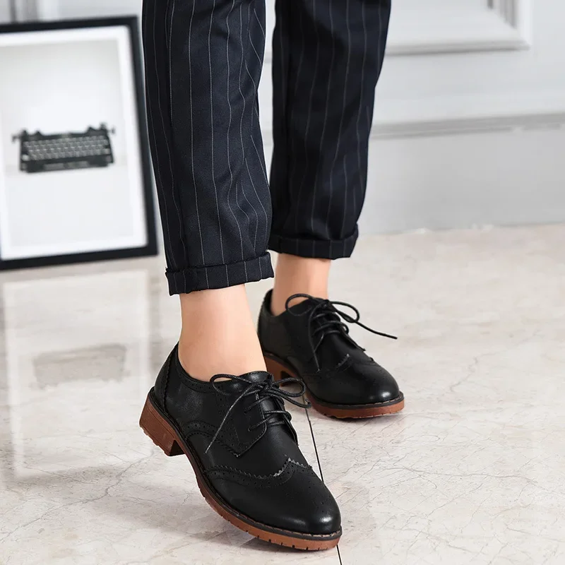 2023 oxford shoes women lace up shoes pointed toe casual fashion ladies business dress shoes brown high heels women