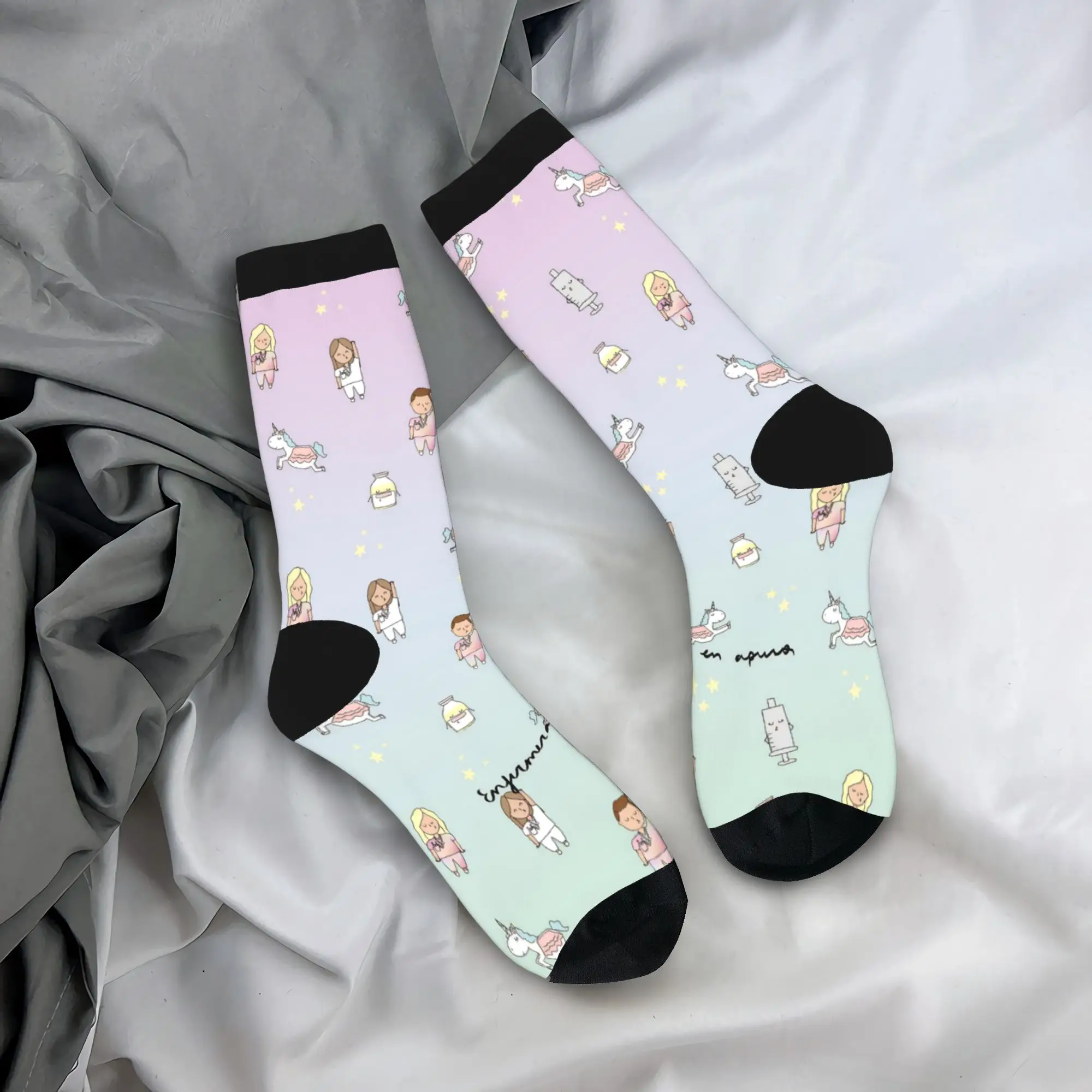 

Enfermera En Apuros Medical Nurse And Doctor Stockings Pattern Casual Socks Autumn Non Slip Socks Men Cycling Medium Soft Socks
