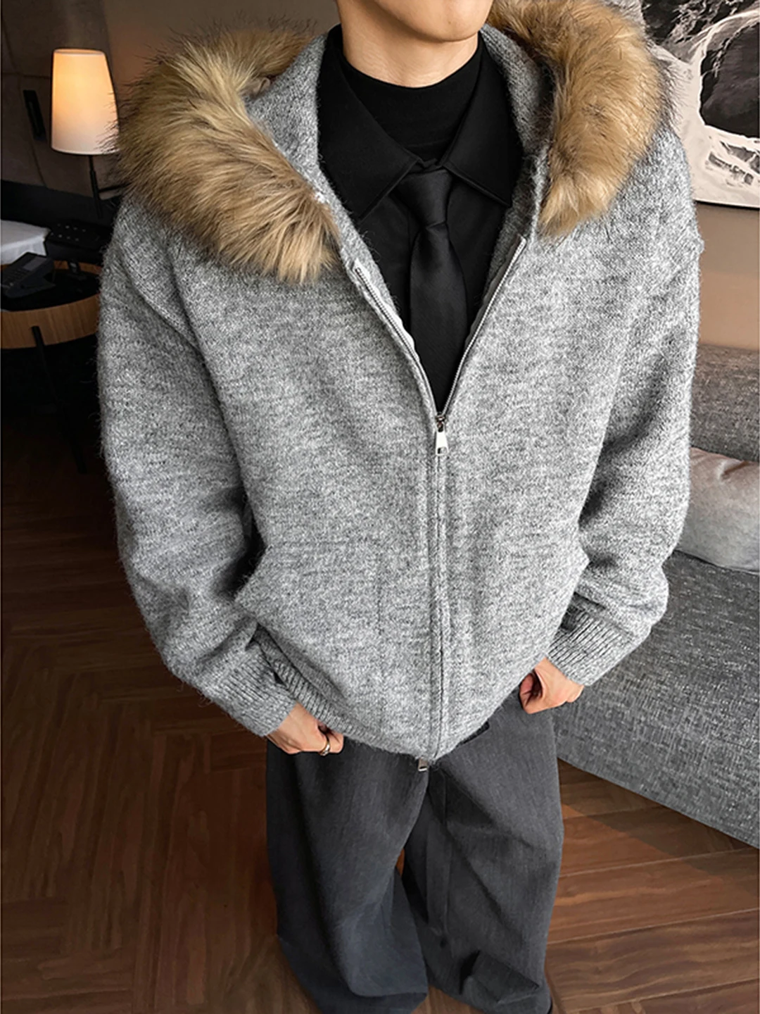 Men's 2025 Autumn Winter New Hooded Knit Sweaters High-end Short Sweatshirts Detachable Faux Fur Collar Cardigan Sweater Jackets