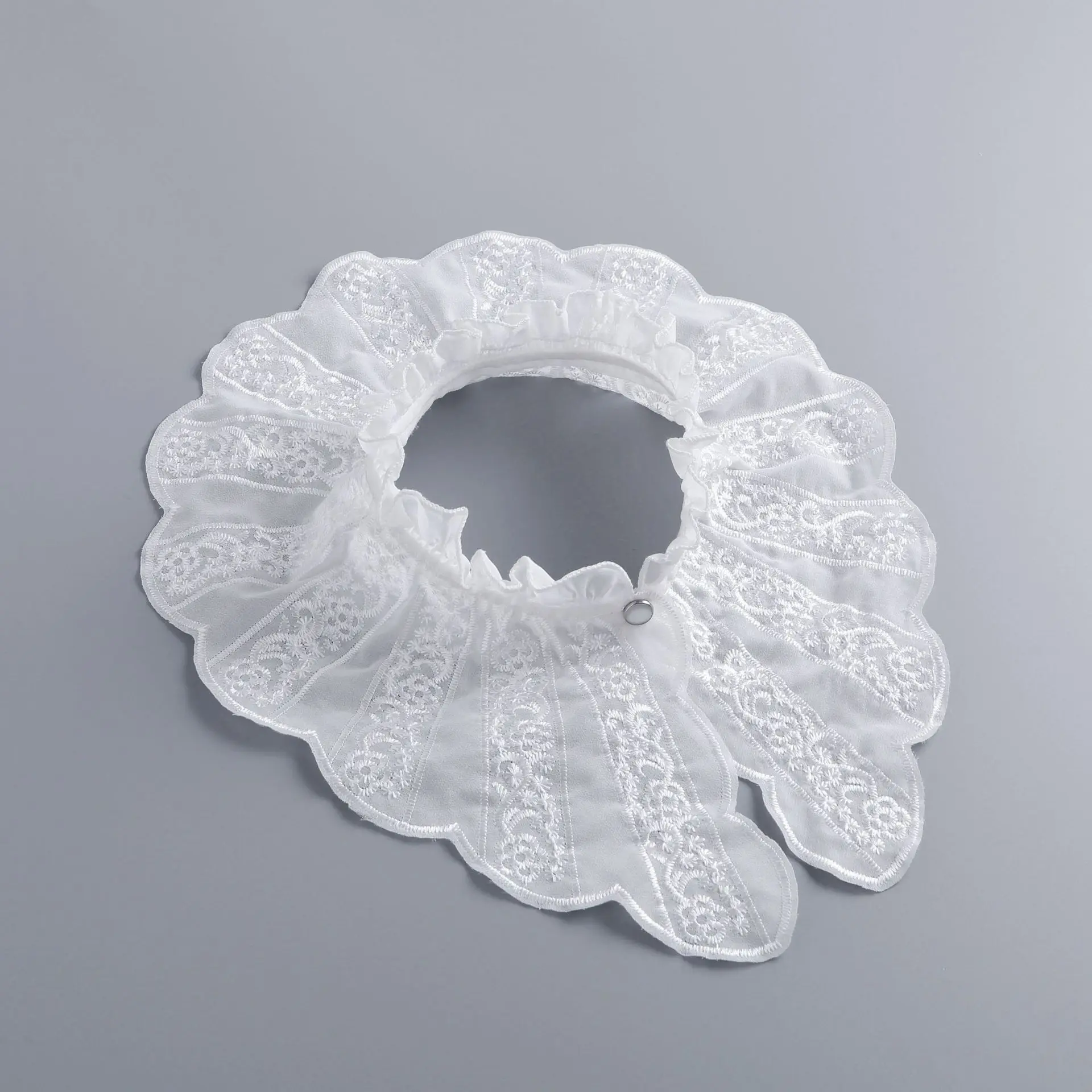 2025 New British Noble Faux Palace Lolita Collar Shawl Heavy Embroidery Ruffled Edge Stand