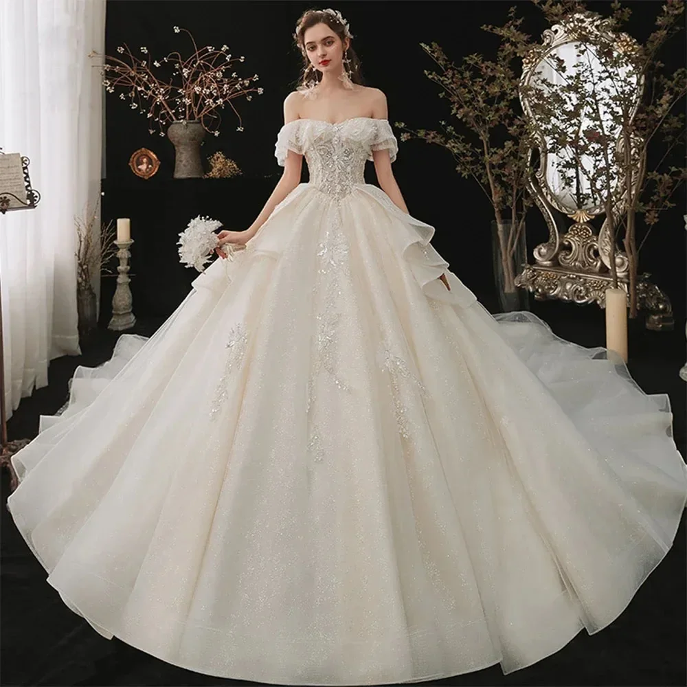 Exquisitos vestidos de novia de princesa con apliques y hombros descubiertos, vestido de baile de Tarin con capilla drapeada, vestido de novia elegante para ocasiones formales