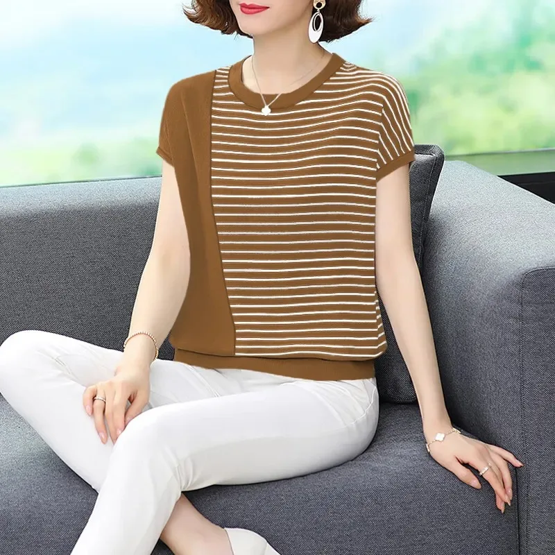 Women's Brown White Striped Color Block Crew Neck Short Sleeve Knit Top Casual Pullover