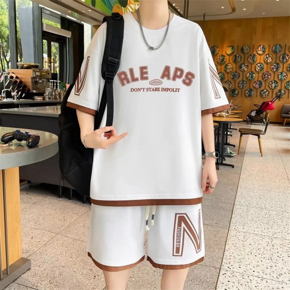 

Men's fashion personality letter printed short sleeved shorts two-piece set outdoor sports breathable T-shirt set