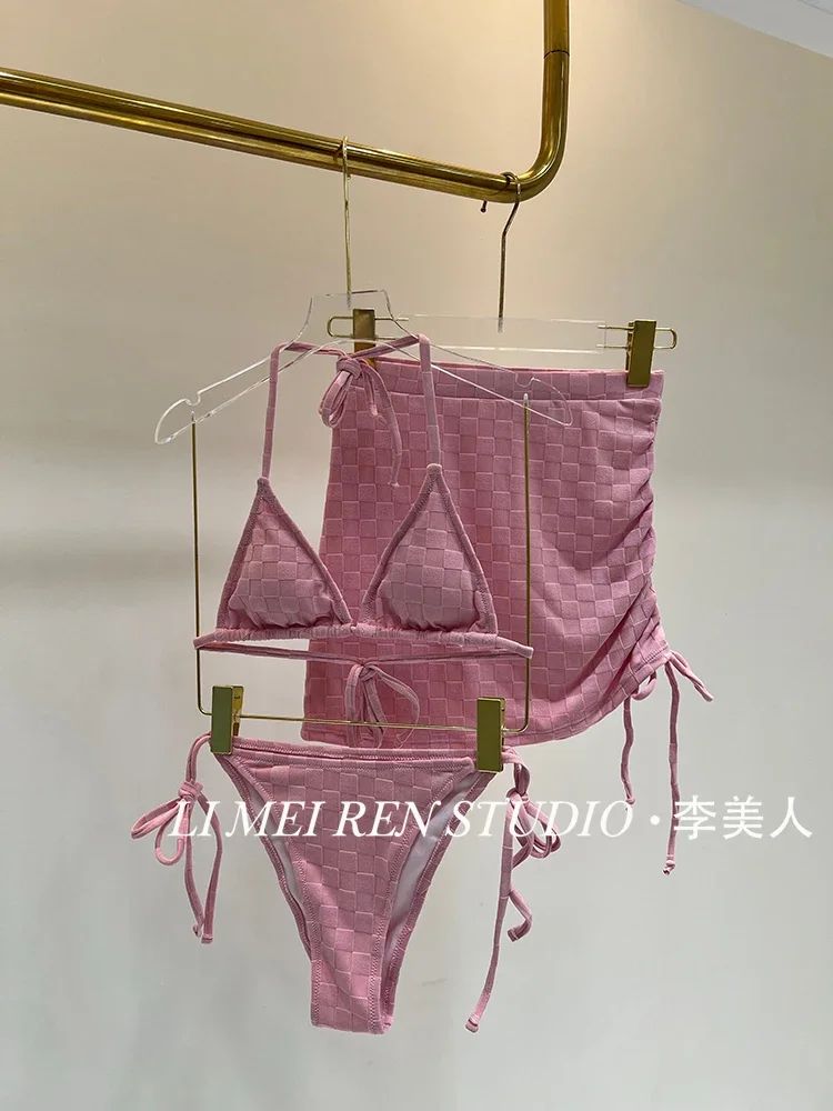 New European and American sexy hot girls vacation pink bikini swimsuit women