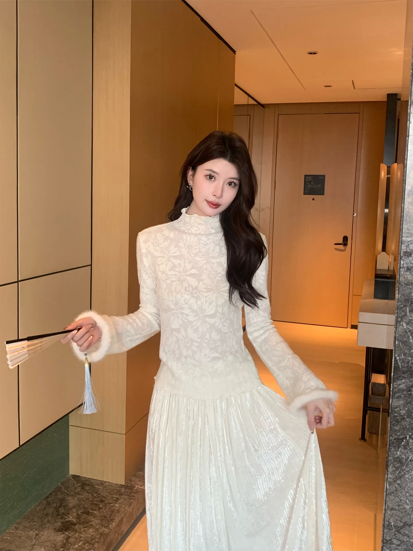 

Женская облегающая трикотажная кружевная майка с высоким воротником, повседневная, с длинным рукавом, с цветочным узором