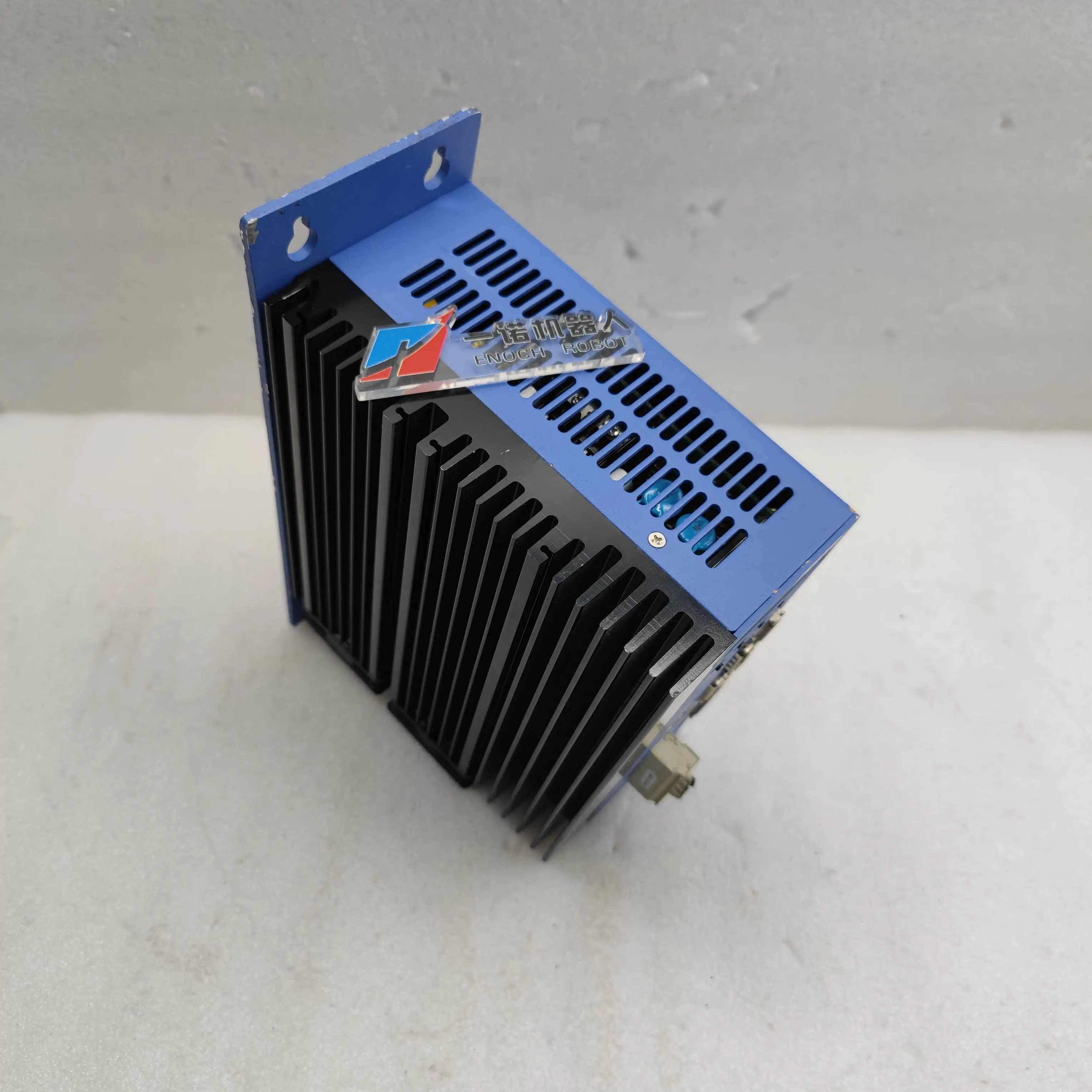 JSMD-03 Servo Drives JSMD-02 Servo Driver JSMD-04D JSMD-03D in Stock Via DHL or Fedex (Consult Actual Price) Factory Direct Sale