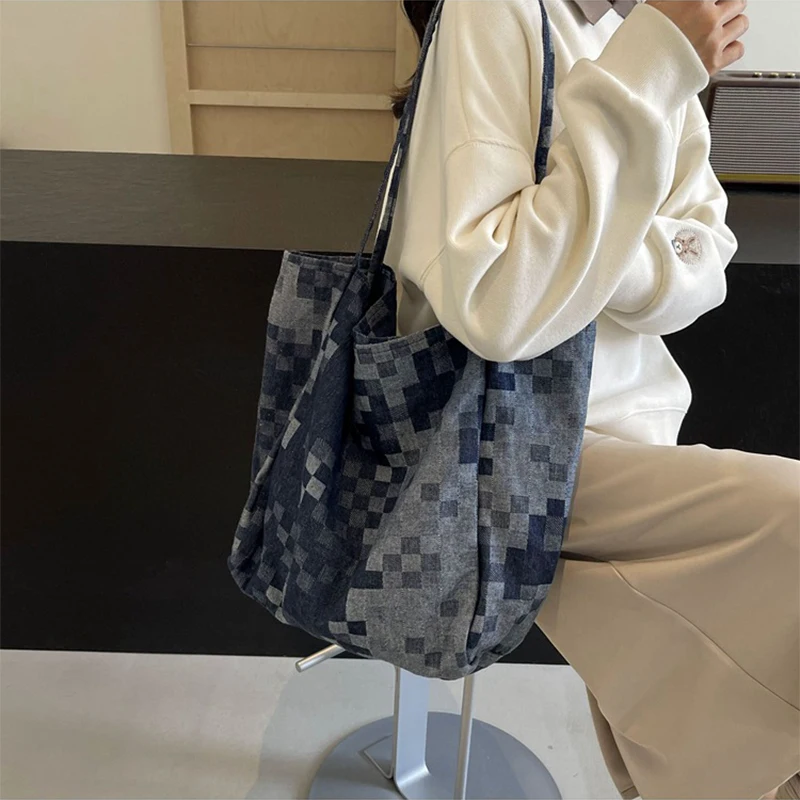 Trend Casual Aesthetic Larger Capacity Eco-friendly Shoulder Bag New Women\'s Shopping Bag Fashion Denim Blue Bucket Tote Bag