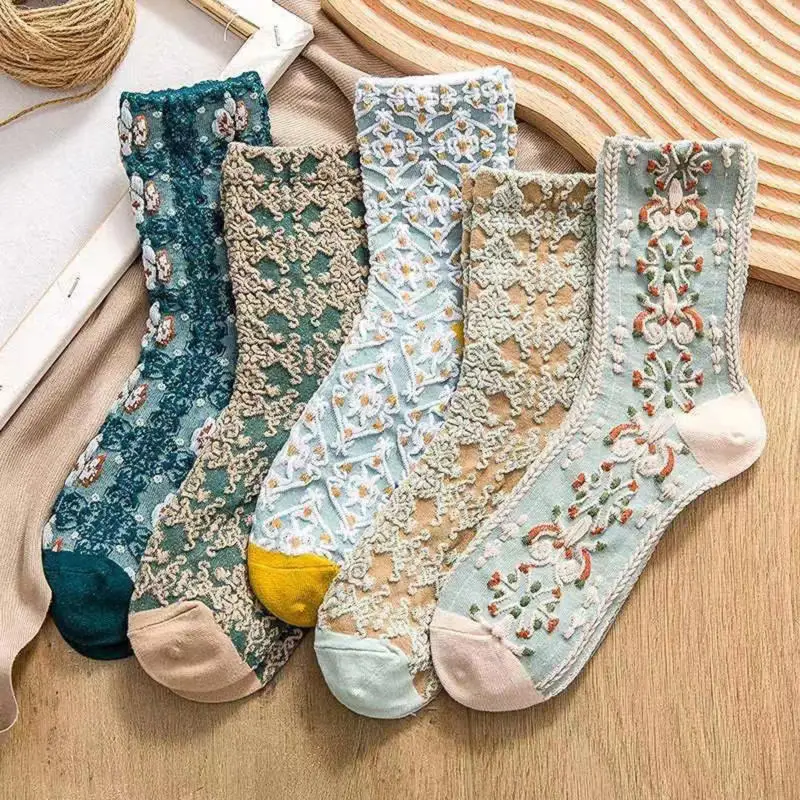 5 pares de calcetines Retro tridimensionales en relieve, calcetines de longitud media para mujer, delgados y lindos en verano, estilo bosque y artístico