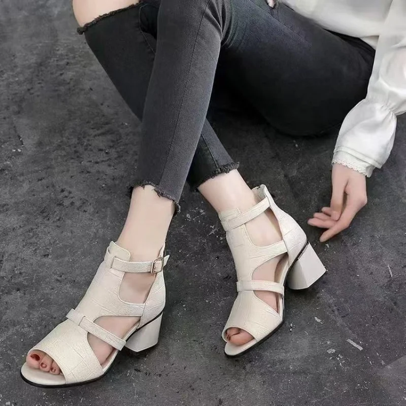 Women\'s Soft Leather Casual Roman Sandals Ladies Summer New Soft Sole Platform Wedge Sandals Fashion Hollow Designer Sandals