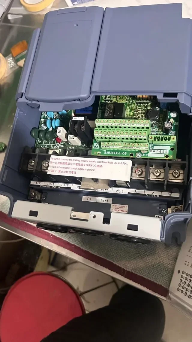 

Elevator frequency converter FRN15LM1S-4C FRN18.5LM1S-4C 7.5 11 5.5 22