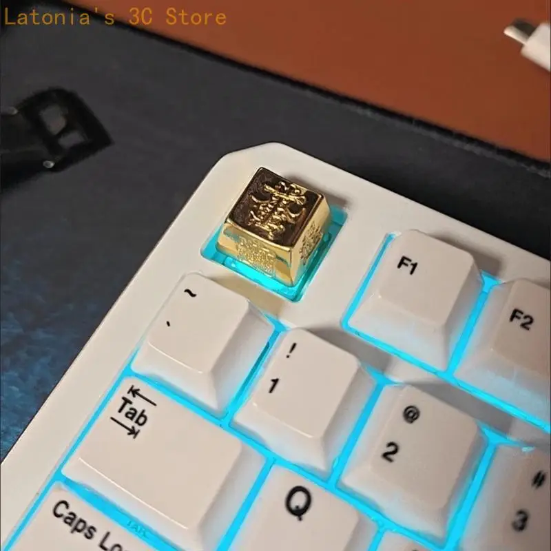 Luxuriöse Tastaturtaste aus goldfarbenem Messing, verziert mit chinesischen Schriftzeichen X3UB – Detail 2