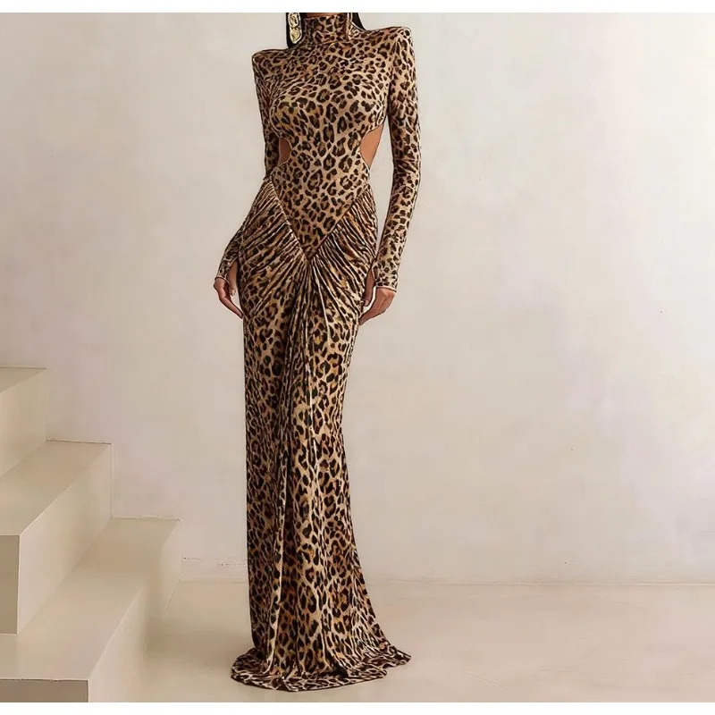 

Sexy Wild Aura Queen Leopard Print Pleated Halter Stand-up Collar Long-sleeved Dress Women's Autumn