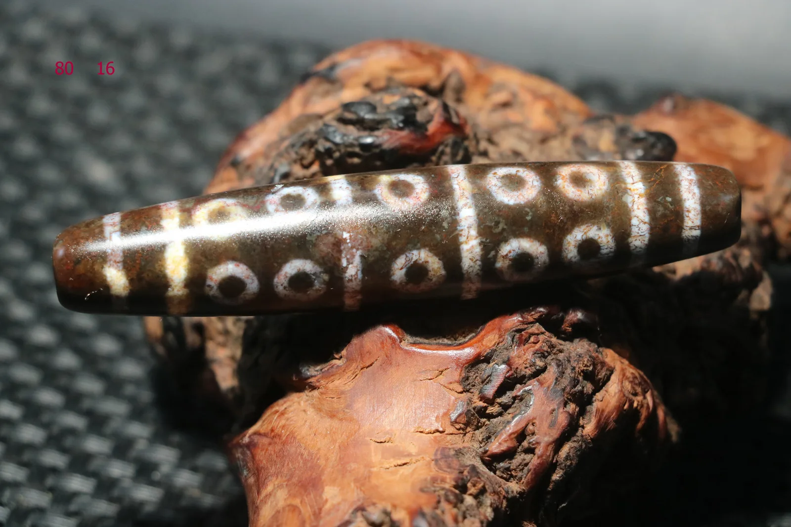 

Ultra Energy Power Tibetan Old Agate Full Cinnabar Dots 25 Eyed 6 Stripes Master Long dZi Bead Amulet Pendant 80MM Treasure