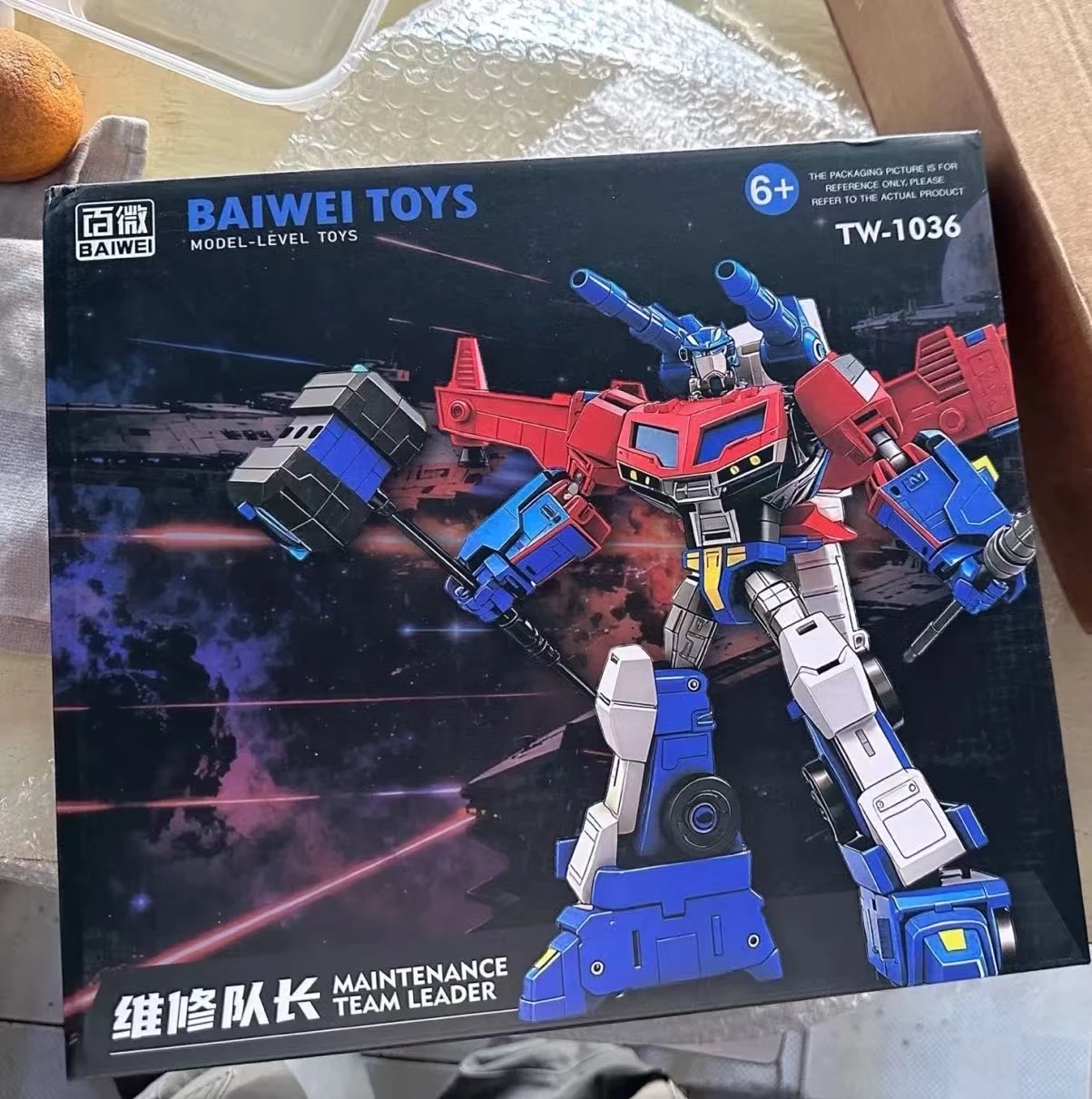 Em Estoque TW1036 Brinquedo de Deformação 08 Versão Animada do Robô Capitão de Manutenção de Colunas OP Modelo Caminhão de Bombeiros Boneco Articulado Presente