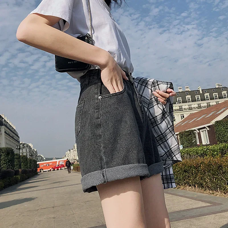 New Summer Women High Waist Button Wigh Leg Jeans Shorts Casual Female Loose Fit Blue Denim Shorts