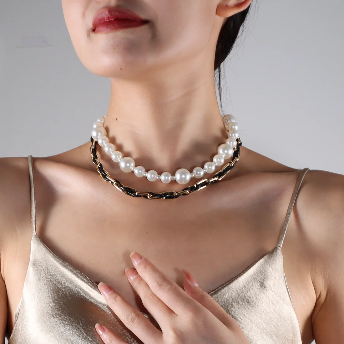 

DIY accessories French Vintage Fashion Commuter Necklace Double Layer Imitation Pearl Simple Versatile Clavicle Chain Jewelry NK