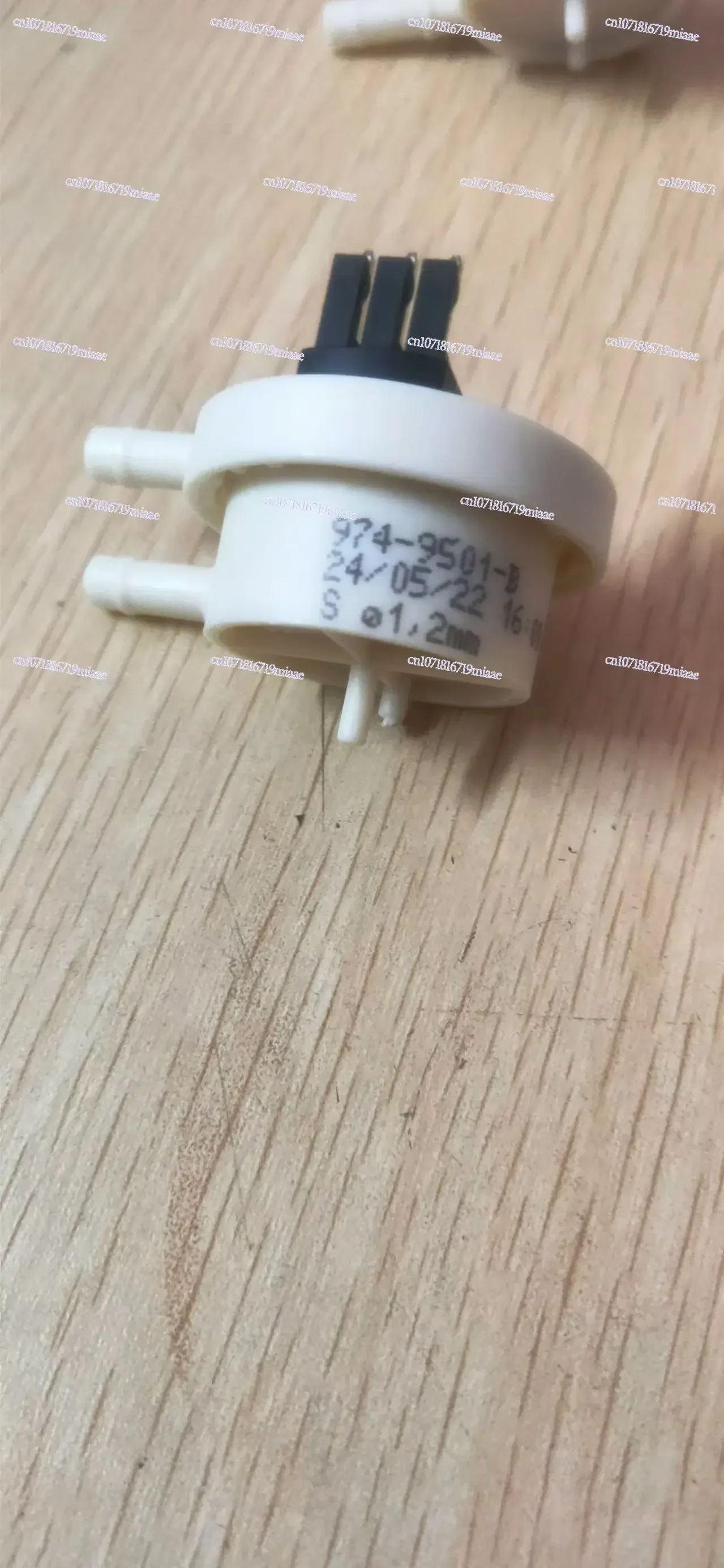 974-9501 Coffee Meter Drinking Water Control Water Heater Miniature Hall Sensor