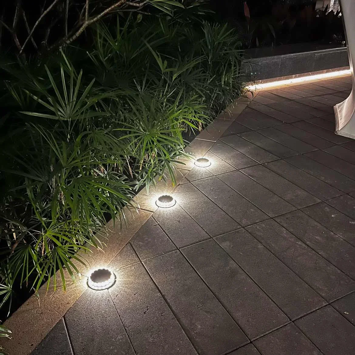 4PCS Super Bright LED Solar Pathway Light Outdoor IP65 Waterproof 3.7V 1200mAH Ground Lamp for Garden Decoration