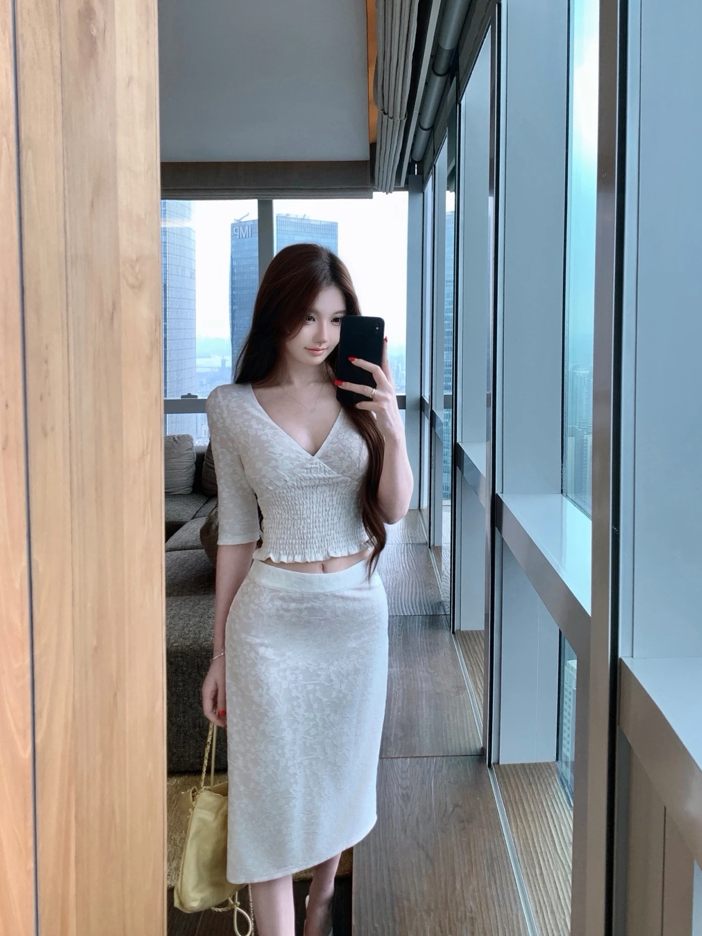 

Pure Color Retro Texture Short Sleeve Women's Summer Basic Embroidery Attractive Half Skirt Set Fashionable Two-Piece Ensemble
