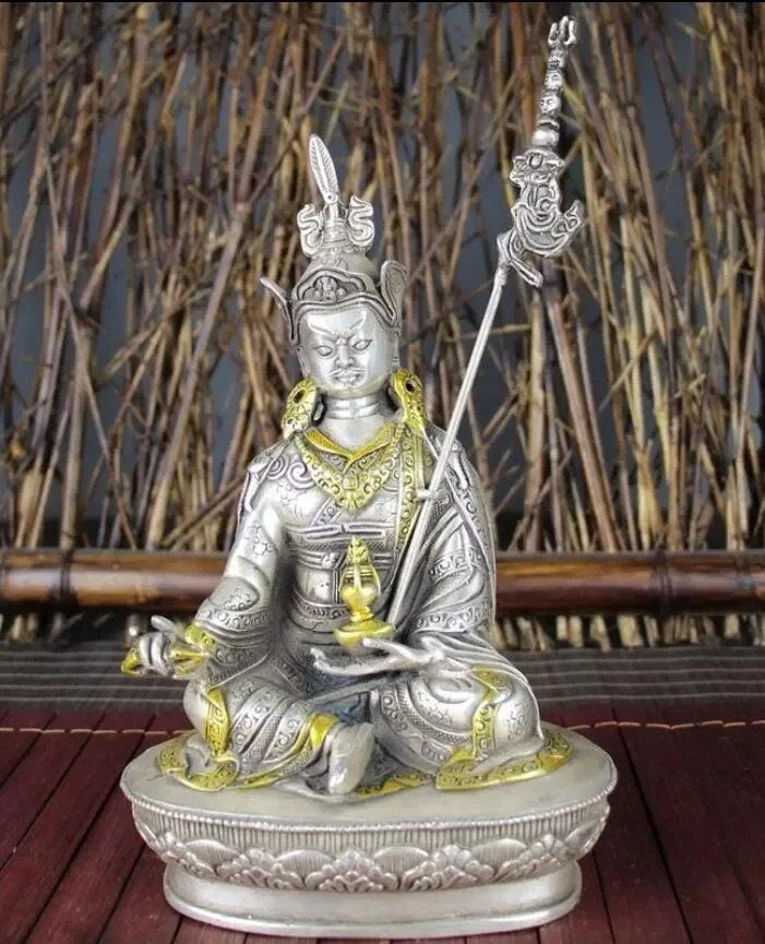 

China Tibetan Buddhism collection archaize white copper padmasambhava Buddha statue