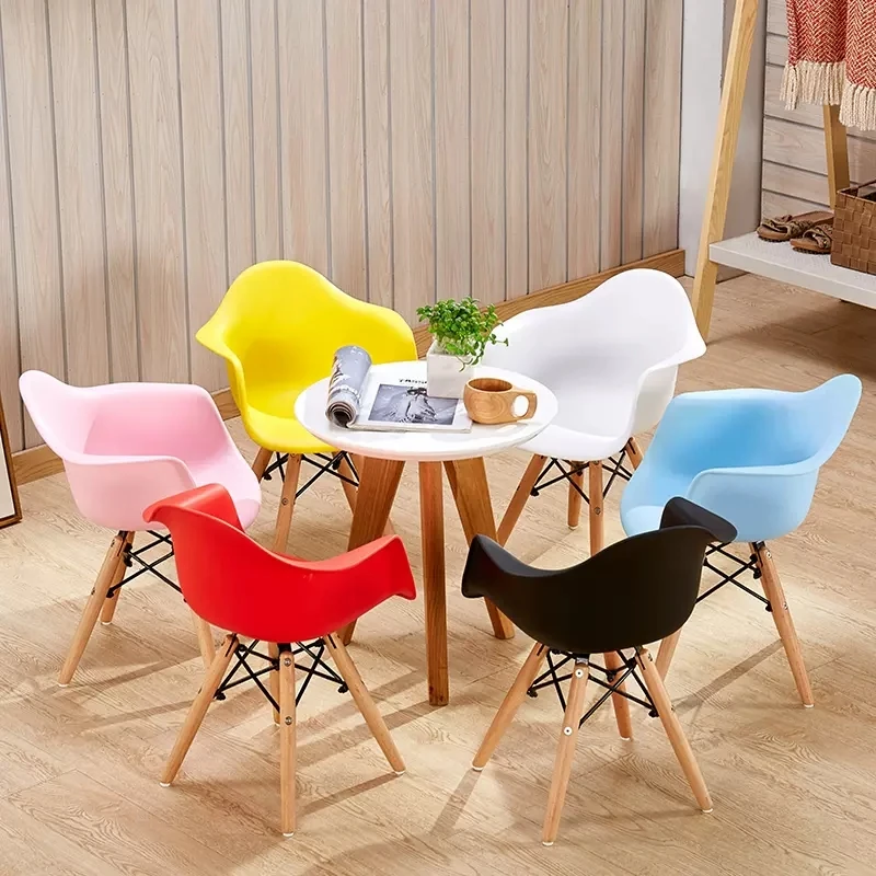 Kindergarten children's chairs Modern simple solid wood children's dining chairs Home use children's colored plastic stools