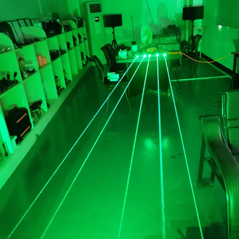 1PCGreen520nm1000 Light Beam Laser Light Adjustable Focus Highwa Long distance irradiationWarning  Laser Module With TTL Control