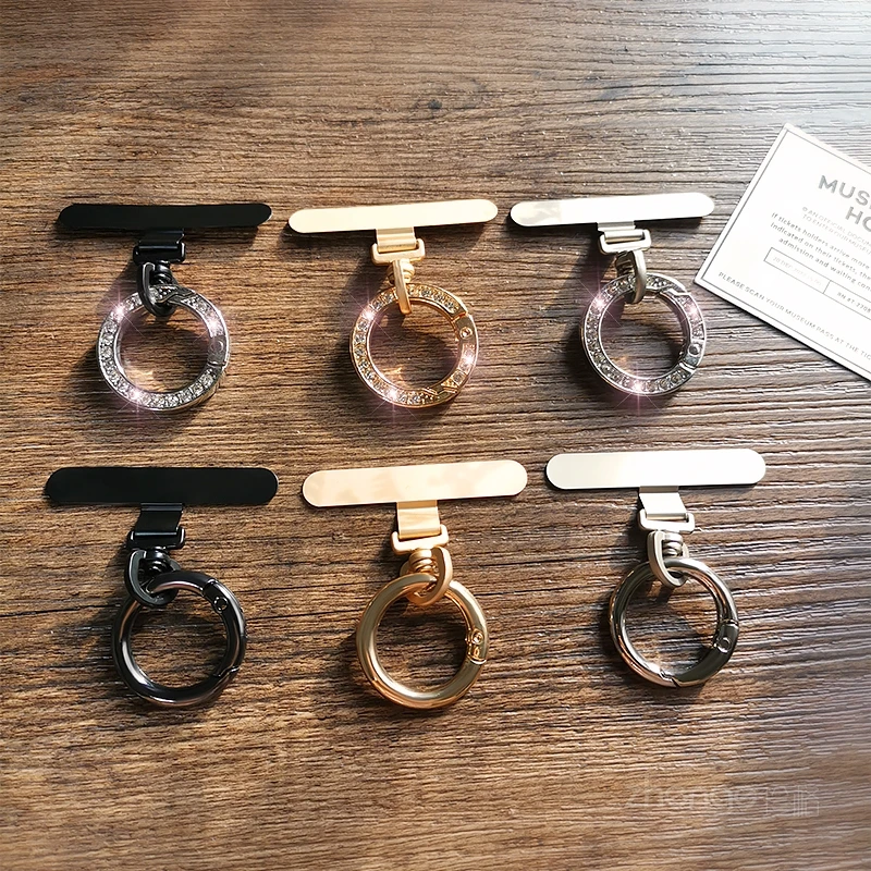 

Daily Use Rotating Phone Strap - Anti-Scratch Charging Cover, Stable Clip Design, No-Loose Hanging