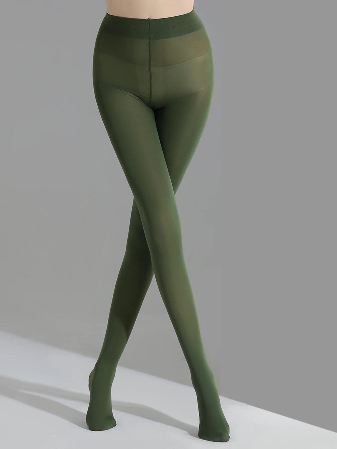 Classic green pantyhose