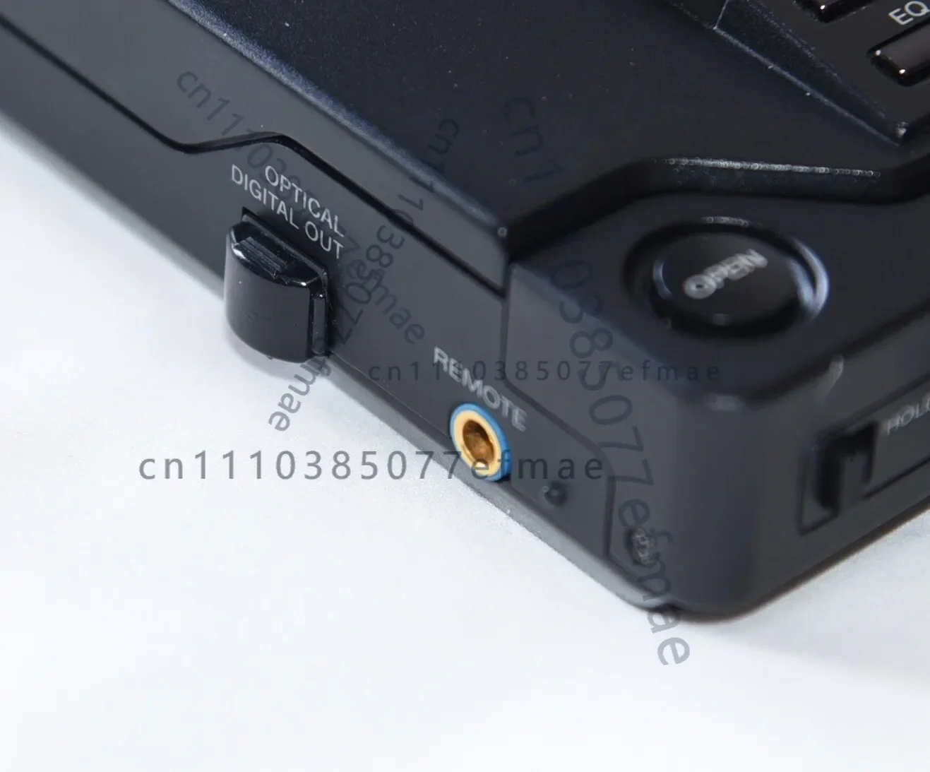 Replacement Optical digital out cover for Sony D-555 D-Z555 Discman CD Player