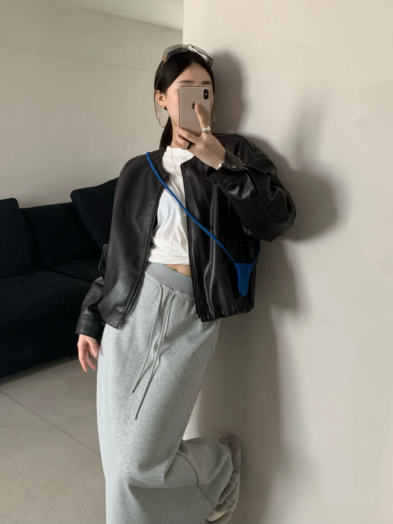 Jaqueta Feminina de Couro Proteico Redonda Simplificada de Alta Qualidade e Maciez, Elegante para Outono/Inverno MM308