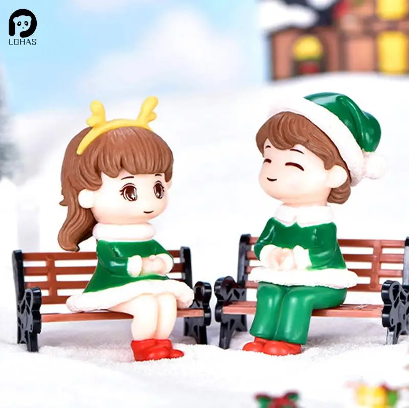 1pcs Mini Christmas Couple Figure Doll DIY Garden Bonsai Decor Ornament Kid Toy Miniature Figurine People Statue Resin Craft